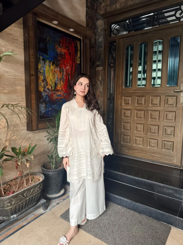 Meera( Length 34)